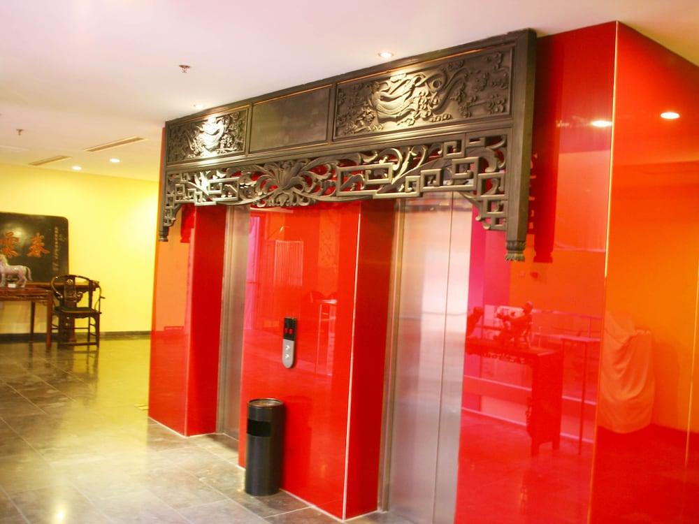 צ'ינגדאו China Community Culture & Art Hotel מראה חיצוני תמונה